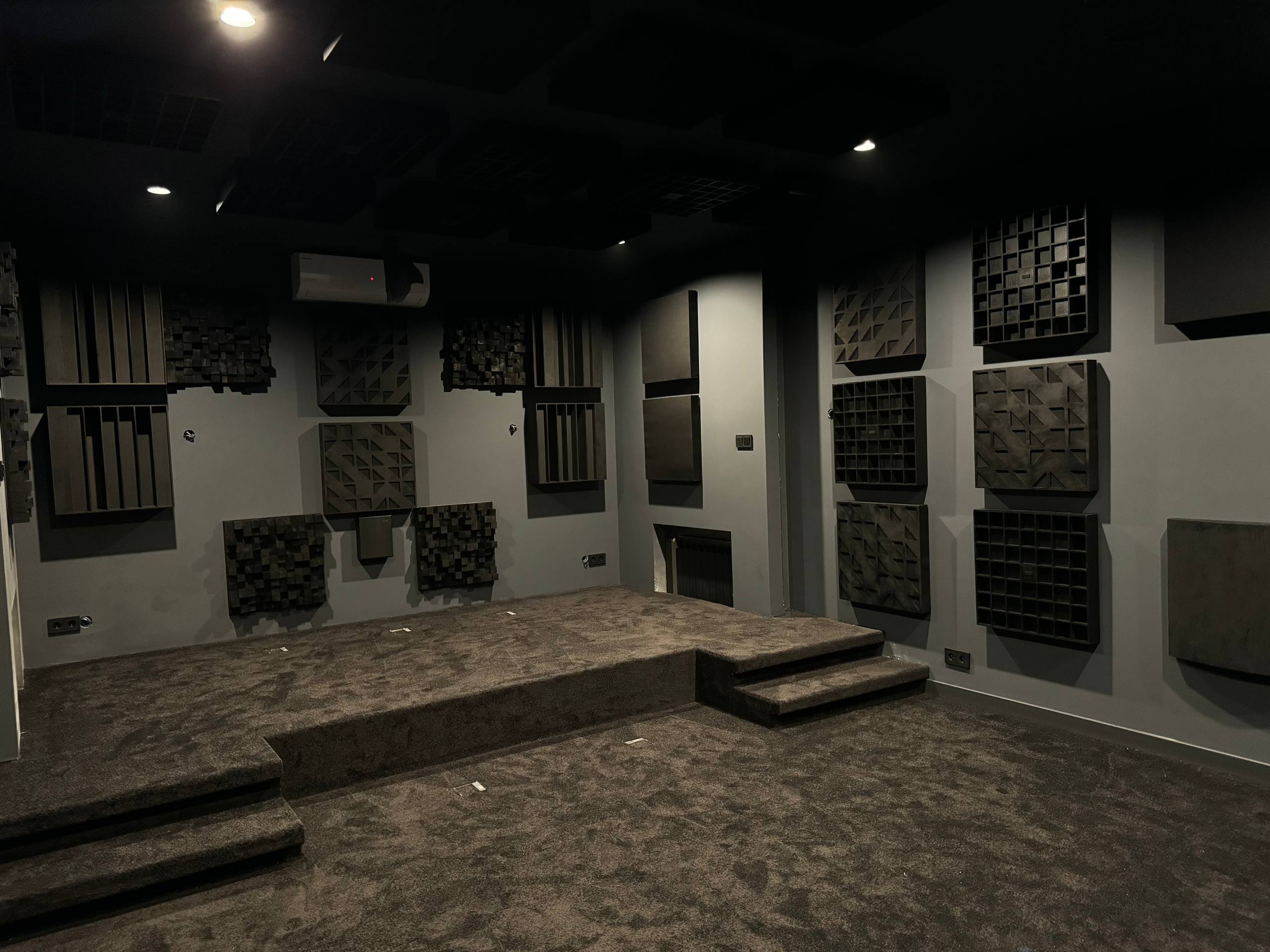 Частный кинозал в КП "Голубино Лэнд"