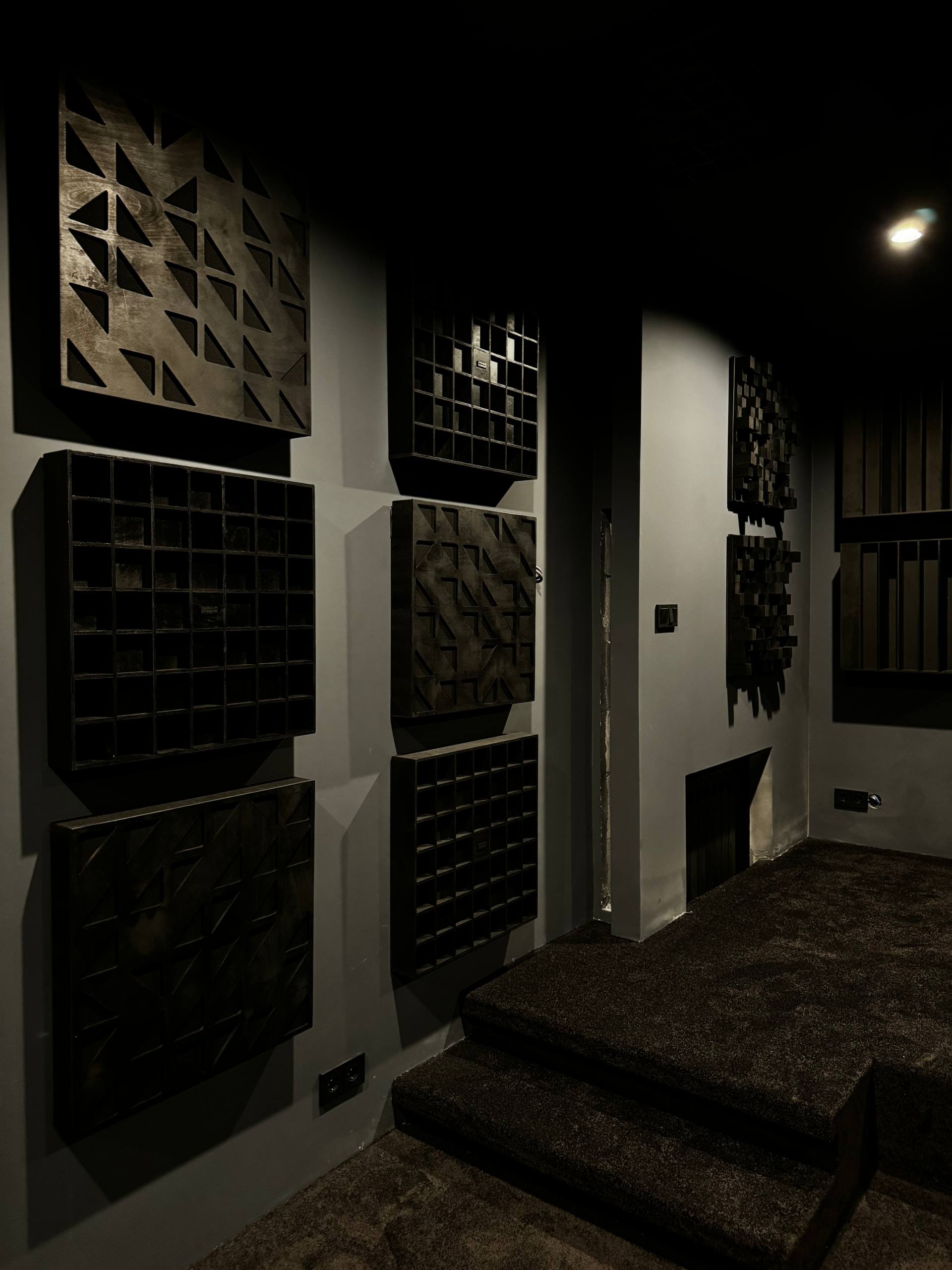 Установка акустических панелей